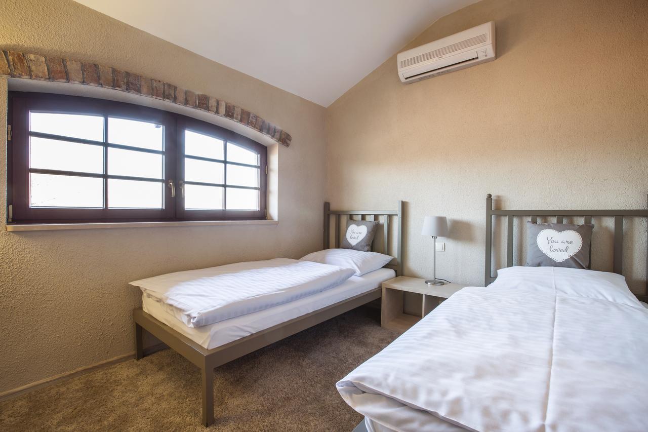 Apartamenty Za Murem Poznan Exterior foto